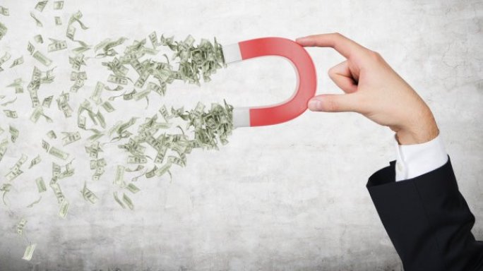 3 ритуала за привличане на пари