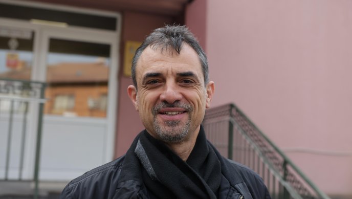 АПС регистрира листите си, Доган го няма