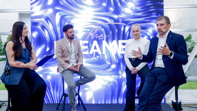 Филип Морис България представи IQOS ILUMA i - най-новото поколение IQOS устройства