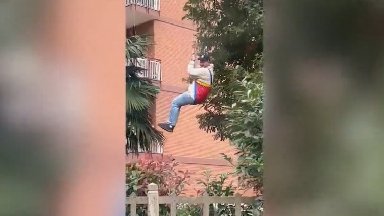 Трагедия с въжена линия до Неапол, трима загинаха ВИДЕО