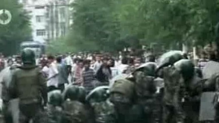 140 жертви на етническите сблъсъци в Китай