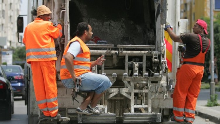 За България има специална отсрочка за затваряне на депата. Снимка: БГНЕС