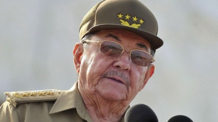 Раул Кастро. Снимка: БГНЕС