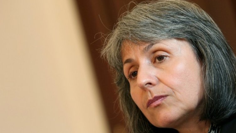 Министър Попова подписа заповед за освобождаването на Милети Орешарски. Снимка: БГНЕС