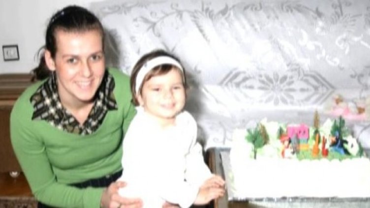 Спаска с дъщеря си Сузана. Снимка: ВМРО