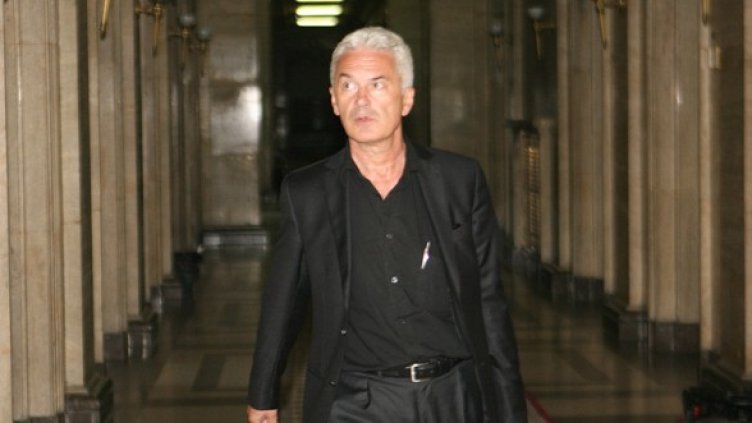 Президентът бил дребнав и озлобен