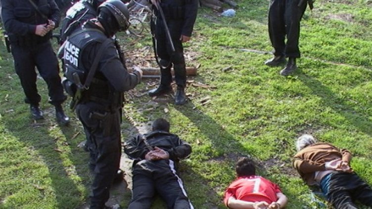 Част от задържаните лихвари. Снимка: МВР