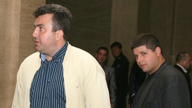 Дражев и Боби Цанков на гледането на мярката за неотклонение на Златко Баретата. Снимка: БГНЕС