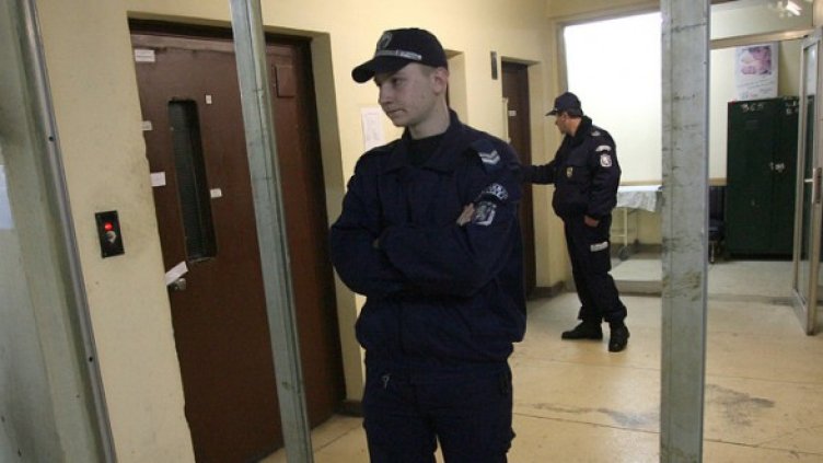 Злополучният асансьор. Снимка: БГНЕС