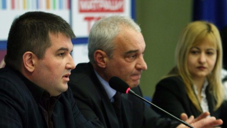 На пресконференция на 14 март бяха представени ръководството, програмата, целите и задачите на новоучредената партия ВМРО-НИЕ. Снимка: БГНЕС
