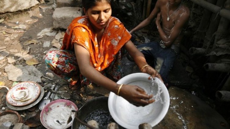 В Бангладеш имат проблем с всички комунални услуги. Снимка: БГНЕС