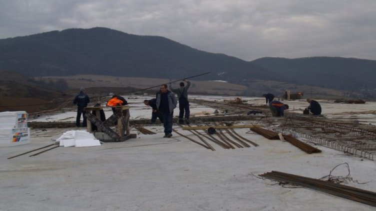 Строители на "Люлин". Снимка: БГНЕС