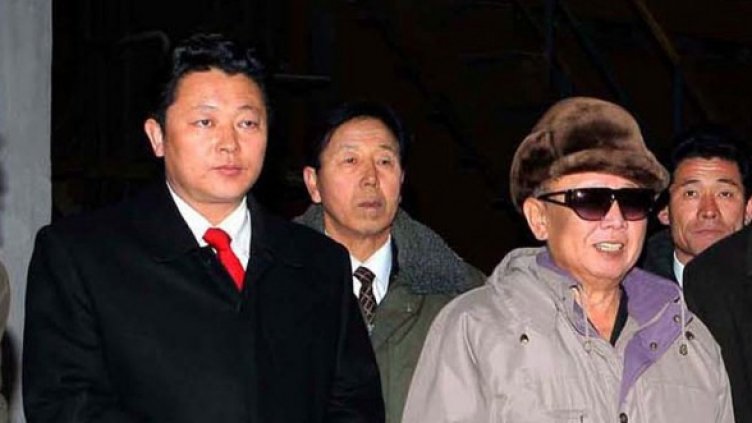 Ким Чен Ир и синът му Ким Чен Ун Снимка: БГНЕС