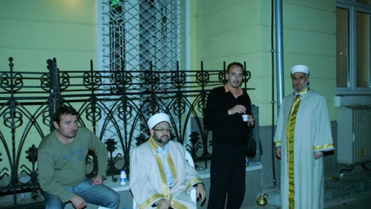 Мюфтийството, петък вечерта. Снимка: БГНЕС