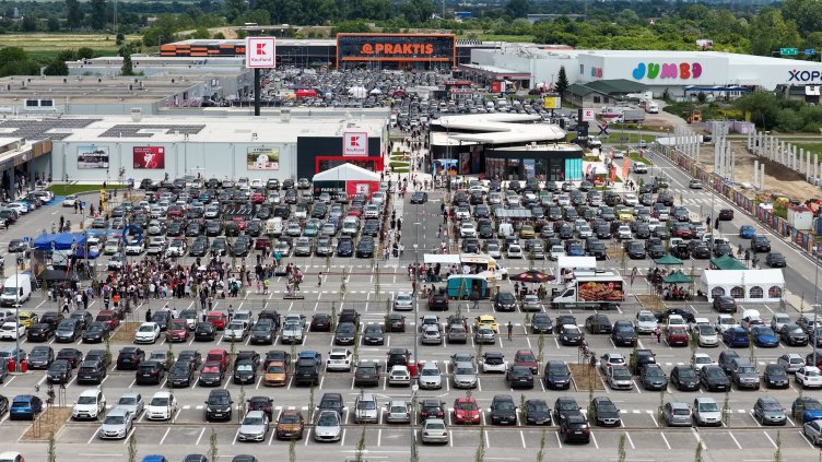 XOPark Sofia официално отпразнува разрастването и ребрандирането си с тридневно пътешествие "около света"