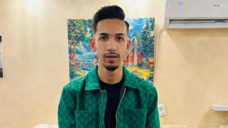 Виктор Илиев, който се заби в автобус, дрифти и показва пачки в профила си в TikTok ВИДЕО