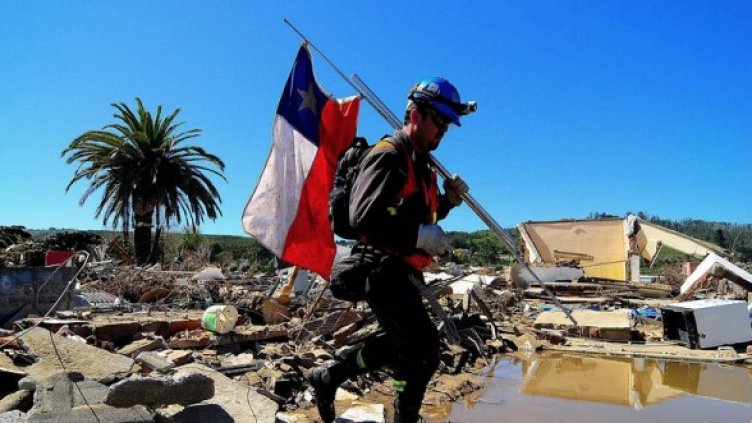 Чили все още се бори с последиците от унищожителния трус през февруари. Снимка: БГНЕС