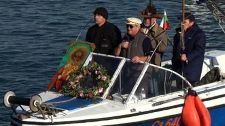 Рибарите се помолиха св. Николай да ги пази