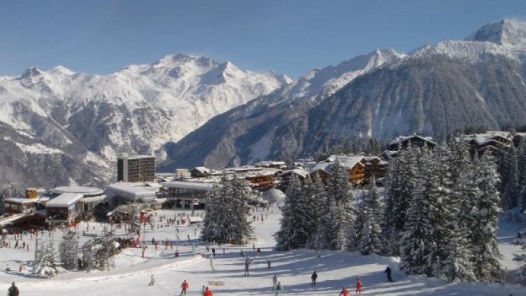 Снимка: NasamNatam