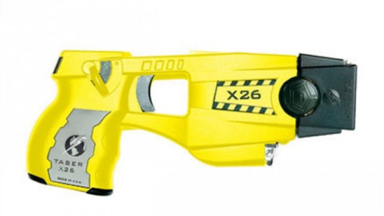 Електрошоков пистолет Тейзър Х26С - с такъв модел оборудват нашите полицаи. Снимка: isd-bg.com