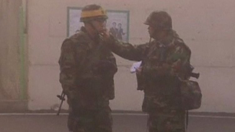 Военни игри на границата между двете Кореи