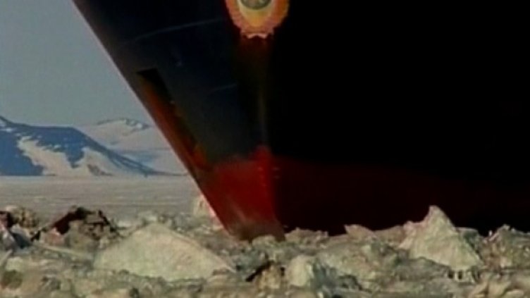 В мразовит капан &ndash; кораби, заклещени от леда