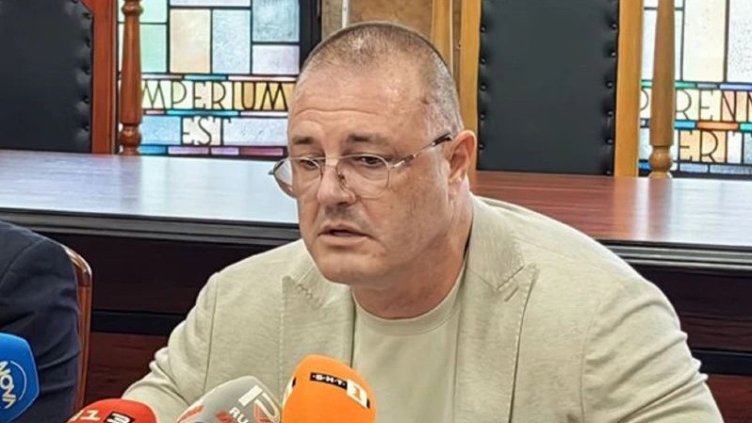 Състоянието на шефа на полицията в Русе остава тежко