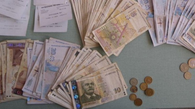 Българинът става все по-спестовен. Снимка: Булфото