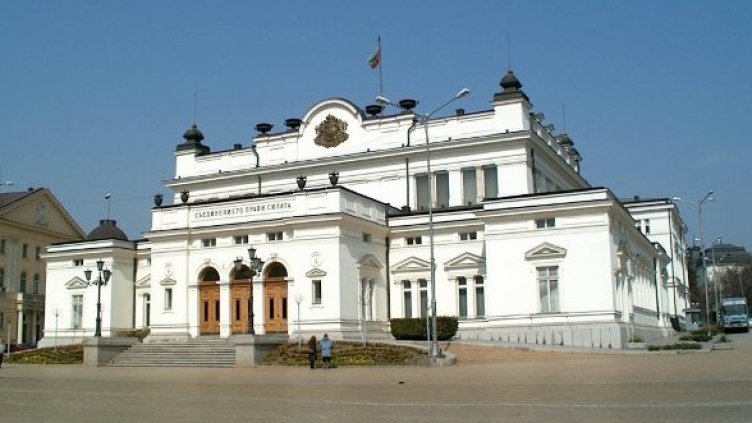 Според Михайлов некомпетентността личи в работата на парламента. Снимка: Булфото