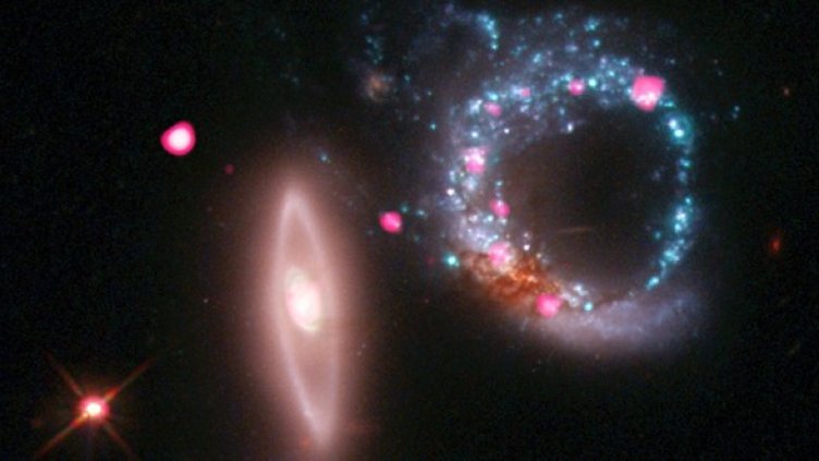 Снимкка: NASA/CXC/MIT/S.Rappaport et al, Optical: NASA/STScI