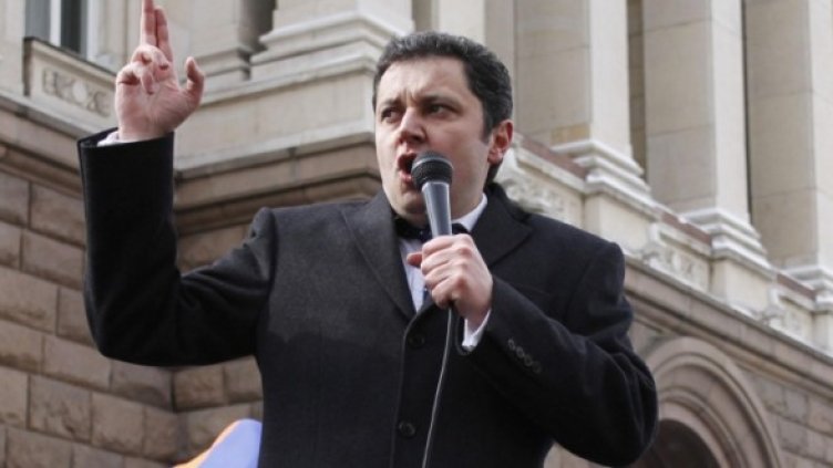 Янев иска вот за парламент. Снимка: Булфото