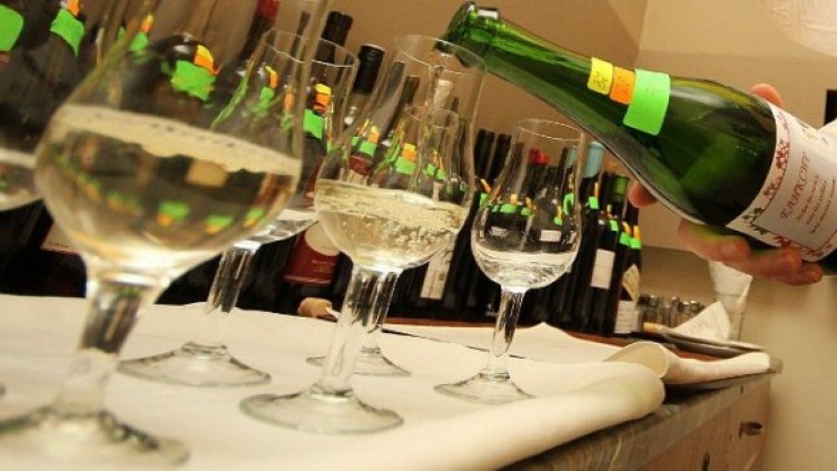 22% от българите пият вино. Снимка: Булфото