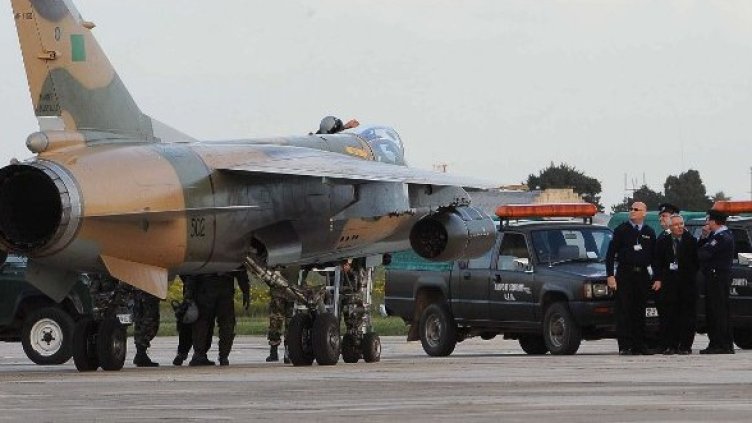 Либийски самолет "Мираж", приземил се на 21 февруари в Малта. Снимка: БТА