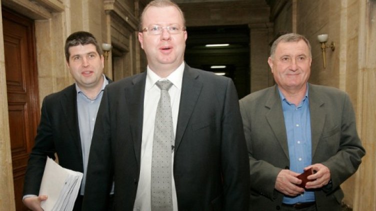 Шефът на НАП Красимир Стефанов представи резултатите от 4-месечната проверка. Снимка: БТА