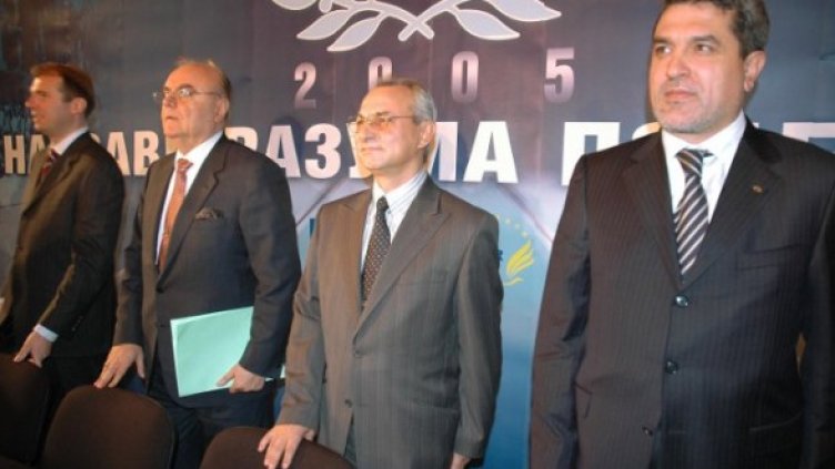 Дясната ръка на Доган признава, че е участвал в лъжа. Снимка: Булфото