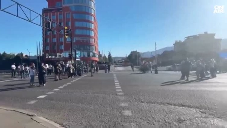 Два протеста затвориха движението на столичния булевард "Цариградско шосе"