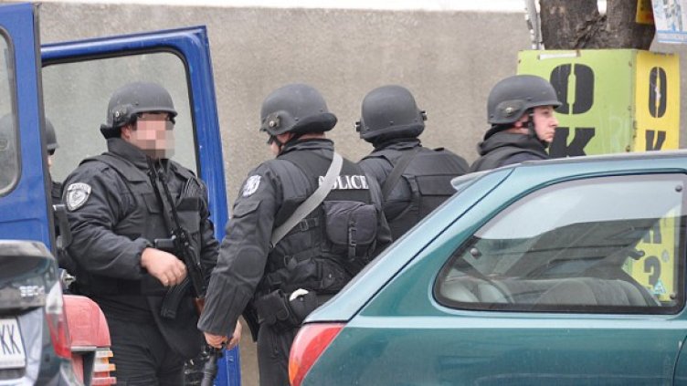 42-годишният охранител беше ранен при заложническата драма в Сливен Снимка: БТА