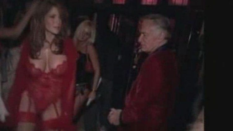 Хю Хефнър чукна 85 на шумно парти в Лас Вегас