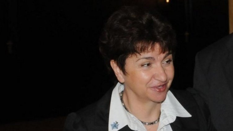 Майка съм на две деца, които в момента напускат България, сподели Плугчиева. Снимка: Булфото