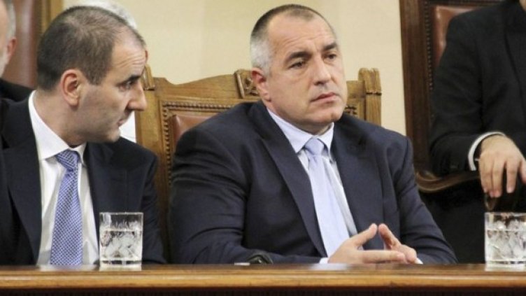 Героите от СРС-тата на Ваньо Танов. Снимка: БТА