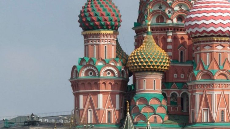 Медведев: Народът отстоя родната земя!