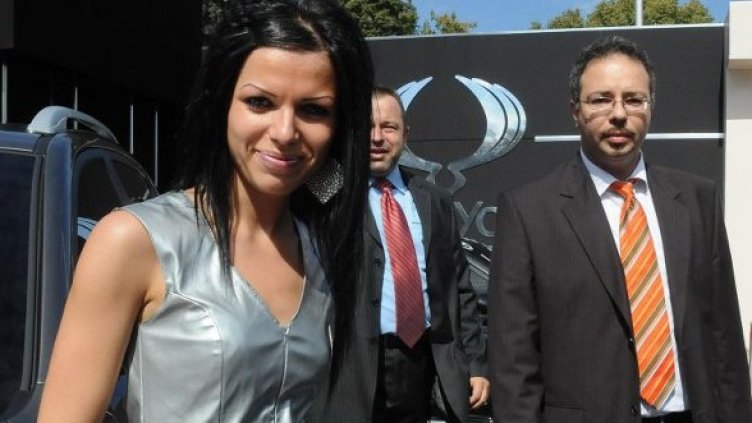 Марий Косев (вдясно) на представянето на автомобили на Пловдивския панаир. Снимка: Архив Булфото