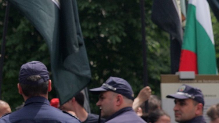 Полицаите на протеста. Снимка: БТА