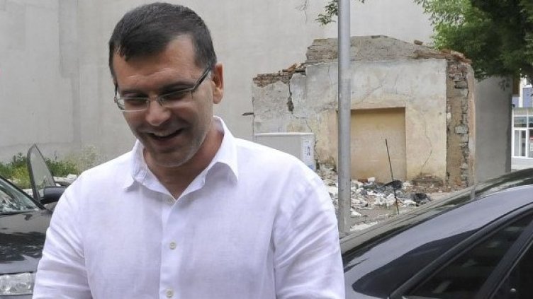 Всичко вече е в ръцете на Дянков. Снимка: Булфото