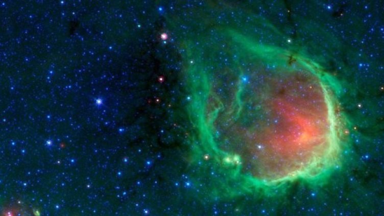 Мъглявината RCW 120. Снимка: NASA/JPL-Caltech