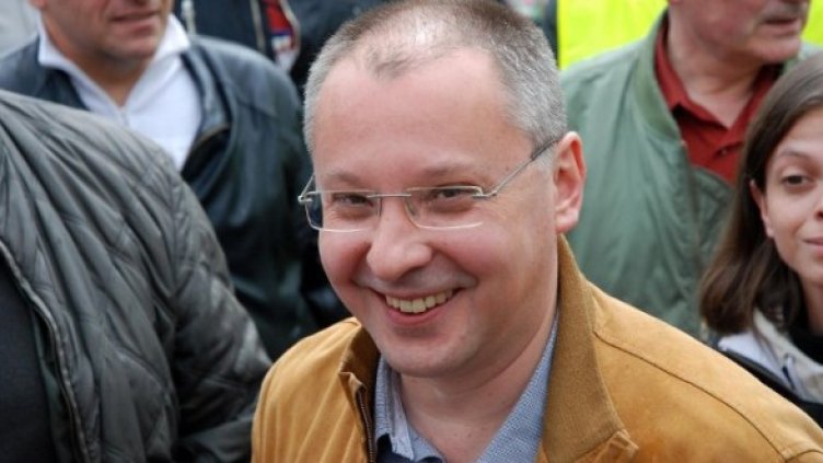 Станишев призова Борисов да поеме пътя към Луната. Снимка: Булфото