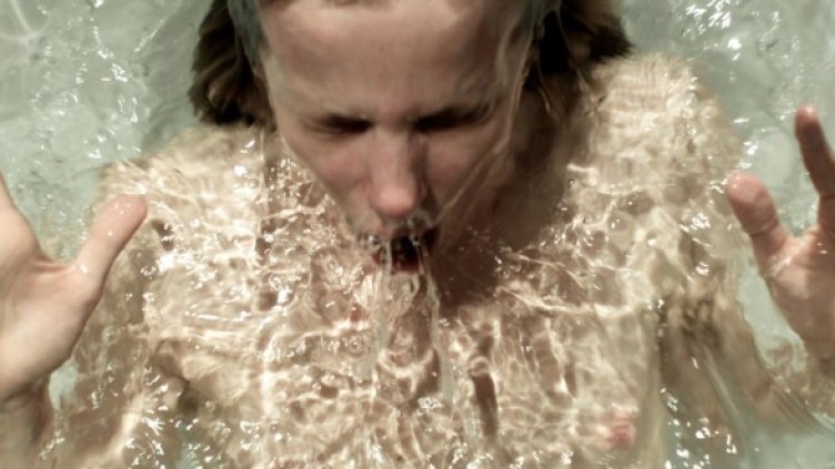 Кадър от "Преди и сега". Снимка: Позор