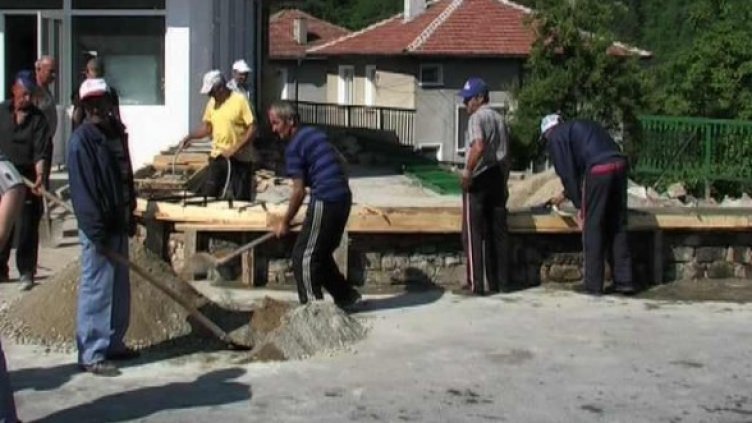 Не всичко се прави с пари. Може и с много мерак