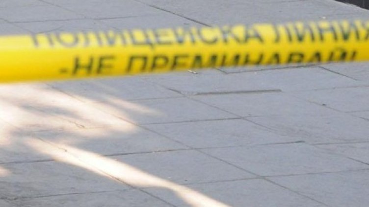 И тази сутрин районът около взрива е отцепен от полицията. Снимка: архив Булфото