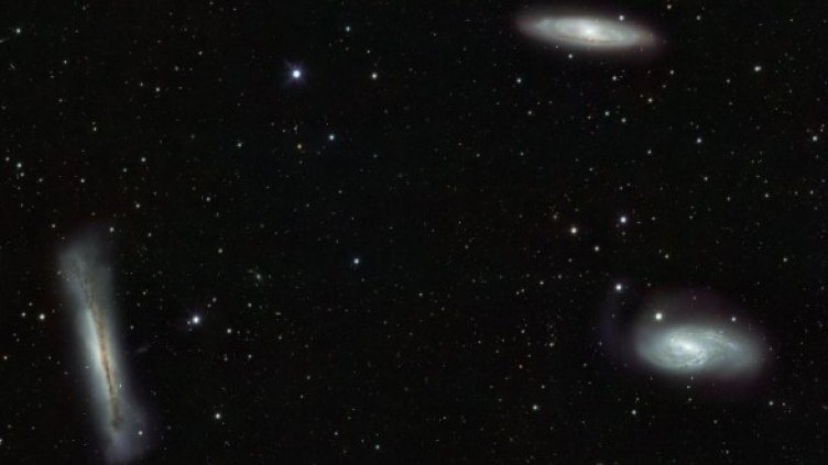 Снимка: ESO/INAF-VST/OmegaCAM. Acknowledgement: OmegaCen/Astro-WISE/Kapteyn Institute